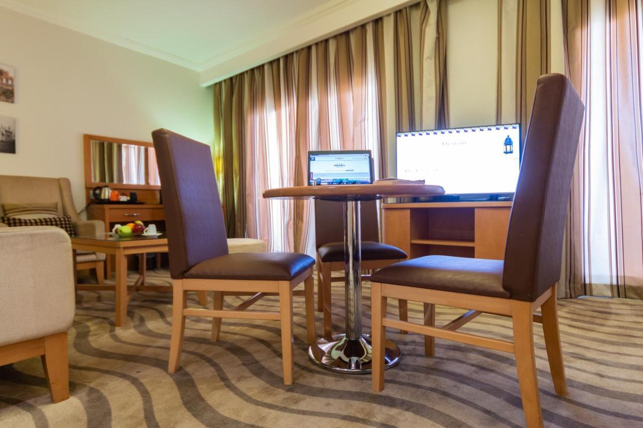 Mercure Ismailia Forsan Island Екстер'єр фото